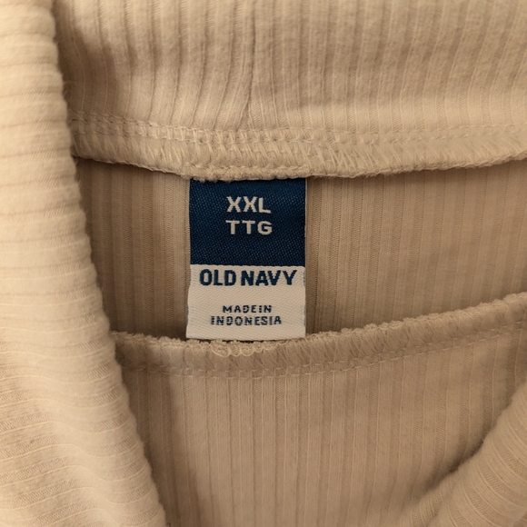Old Navy Slim Fit Rib-Knit Long-sleeved Turtleneck T-shirt, New With Tags XXL - Picture 4 of 5